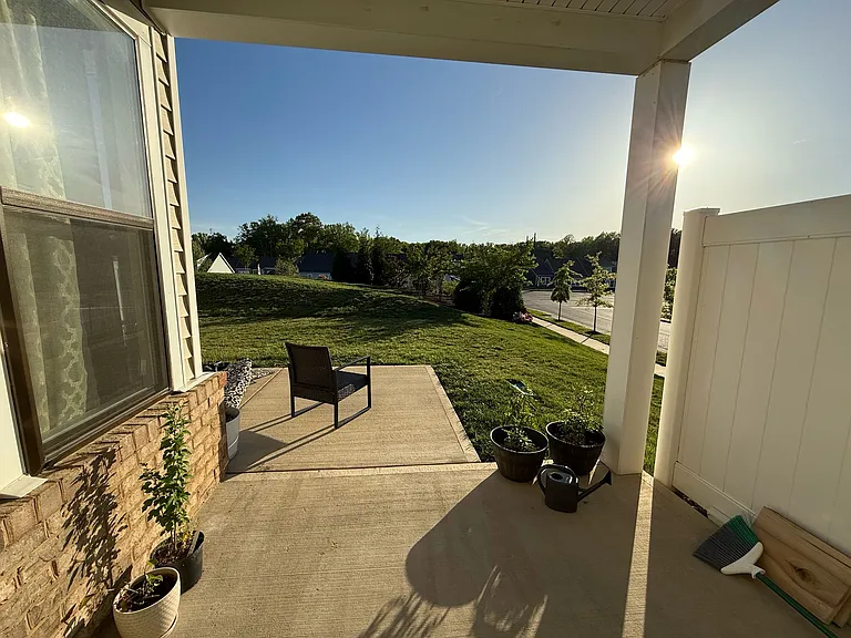 4200 Lind Ln — Photo 6