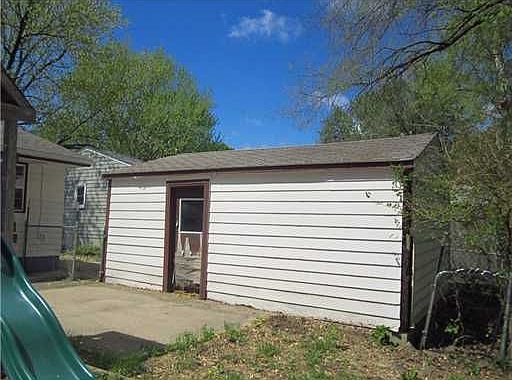 5th image of 7727 Dellwood Dr