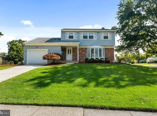214 Brandywine Dr, Marlton, NJ 08053