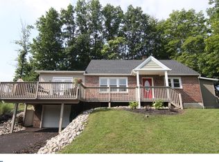 41 S Grims Mill Rd, Boyertown, PA 19512