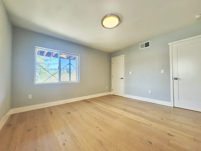 914 Everett Ave — Photo 69