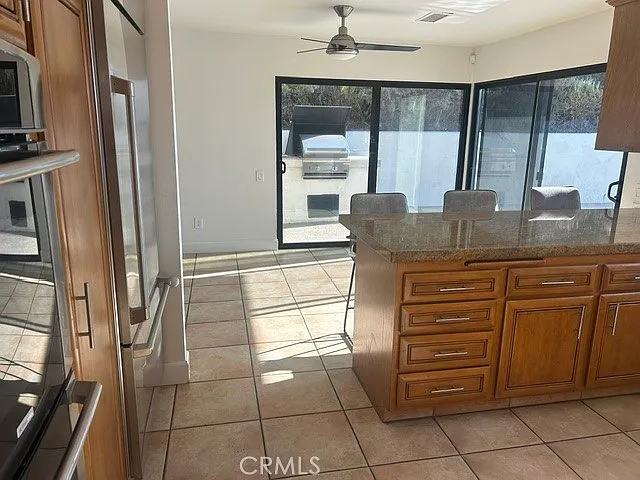 4372 Park Vicente — Photo 52