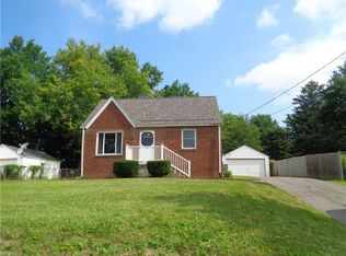 4075 Faircrest St SW, Canton, OH 44706