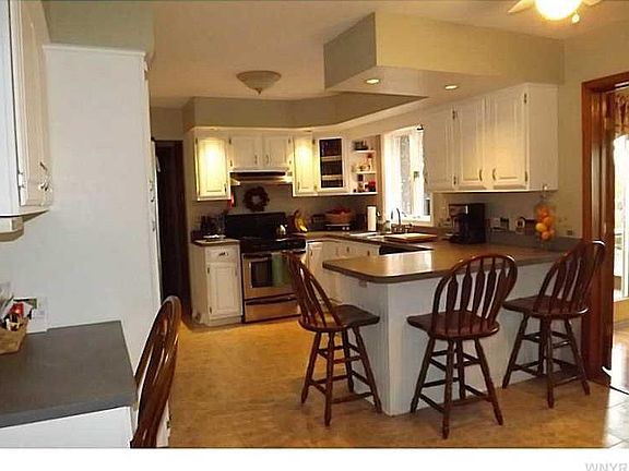 5th image of 7677 Highland Dr