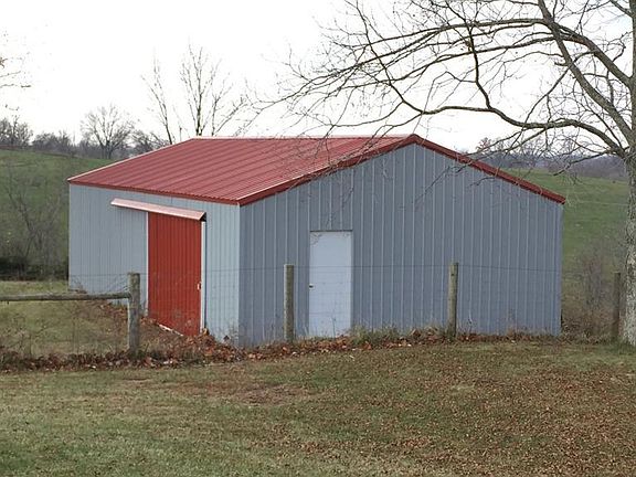 5th image of 3191 Salem Pike