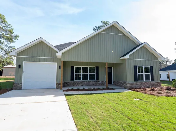 264 Ann St, Cochran, GA 31014