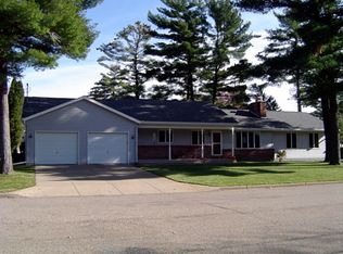 2221 Sampson St, Wisconsin Rapids, WI 54494