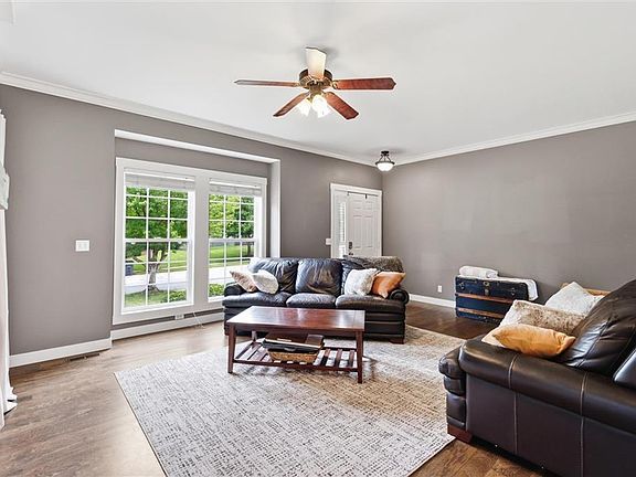 3rd image of 21383 W 119th Pl