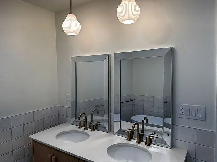 230 Washington St NE — Photo 34