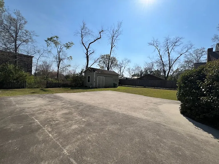 217 White Oak St — Photo 18