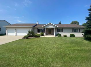 1096 New Haven Ave, Fond Du Lac, WI 54935
