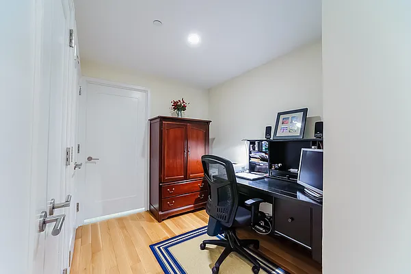 Rented by CORE | media 1