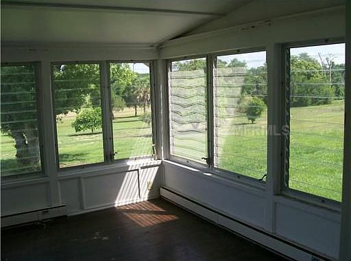 4th image of 1553 S Highland Park Dr