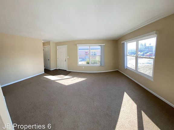 2nd image of 101 Tower Ln