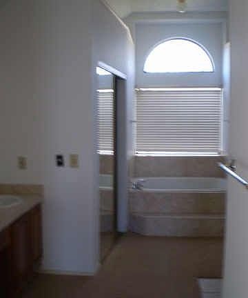 3rd image of 6100 Park Ct