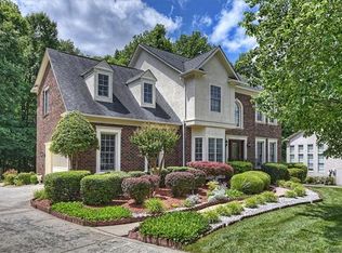 5544 Piper Glen Dr, Charlotte, NC 28277