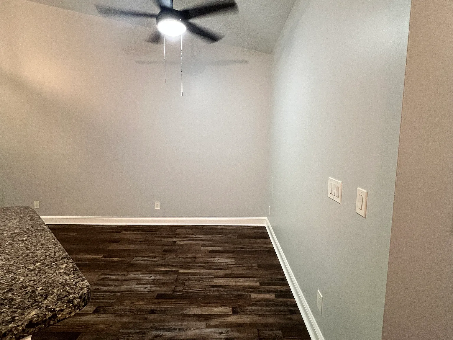 210 Portsmith Dr — Photo 4
