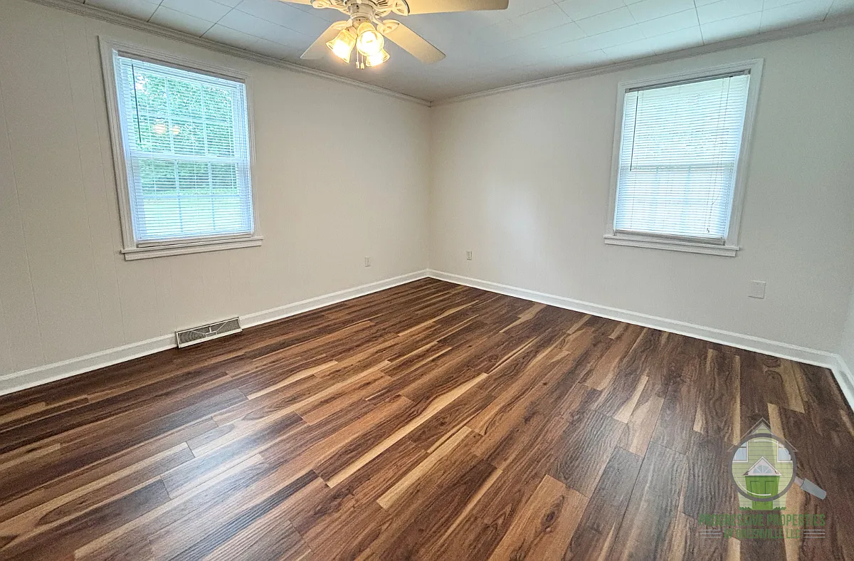 106 Princeton Avenue - 1 — Photo 3