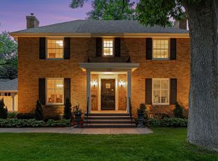 112 Homedale Rd, Hopkins, MN 55343