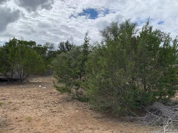 115 Terrace LOT 115, Bandera, TX 78003