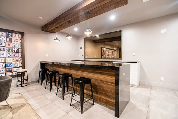 Rented by Commercial Capital Resources INC | media 14