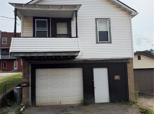 204 1/2 Longfellow St, Vandergrift, PA 15690