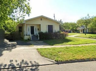 120 N Grand Ave, Sherman, TX 75090