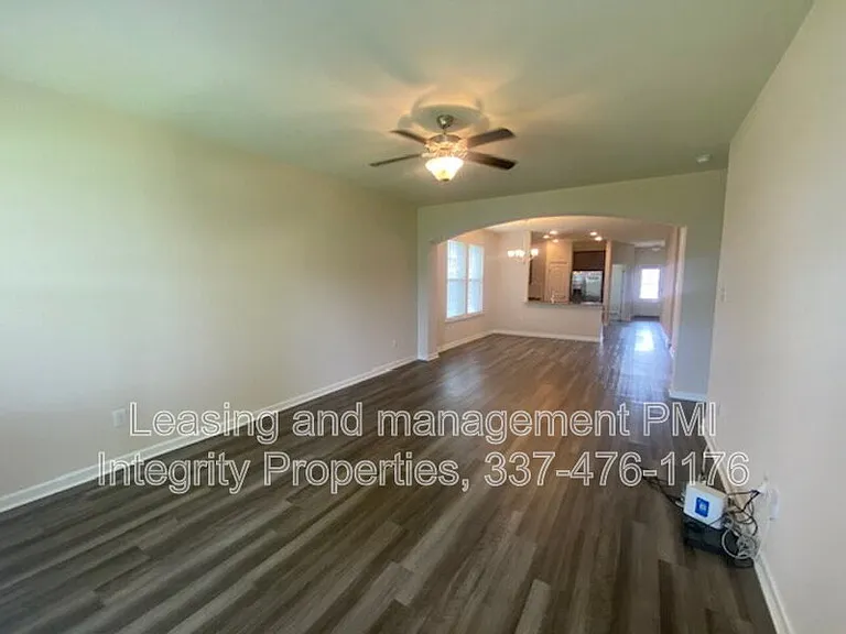 121 Rue Viansa — Photo 4