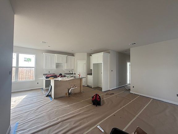 3rd image of 2602 Falcon Ridge Dr