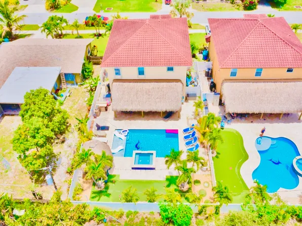 420 SW 1st Avenue, Boynton Beach, FL 33435