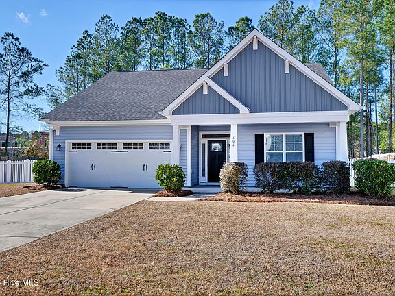 2nd image of 606 Jasmine Way