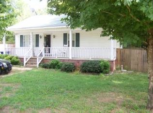 960 Pinhook Dr, Savannah, TN 38372