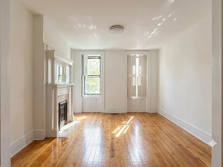 822 Marcy Ave #2 — Photo 4