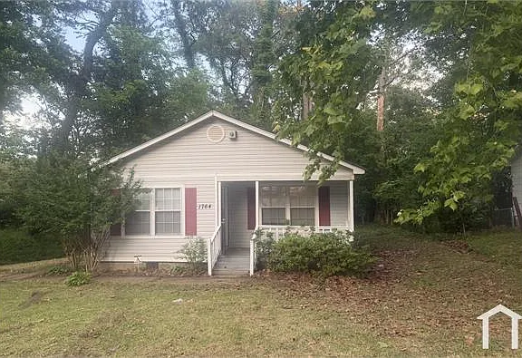 1764 Shady Lane Dr — Photo 1