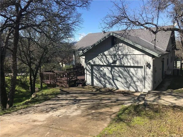 17295 Meadow View Dr, Hidden Valley Lake, CA 95467