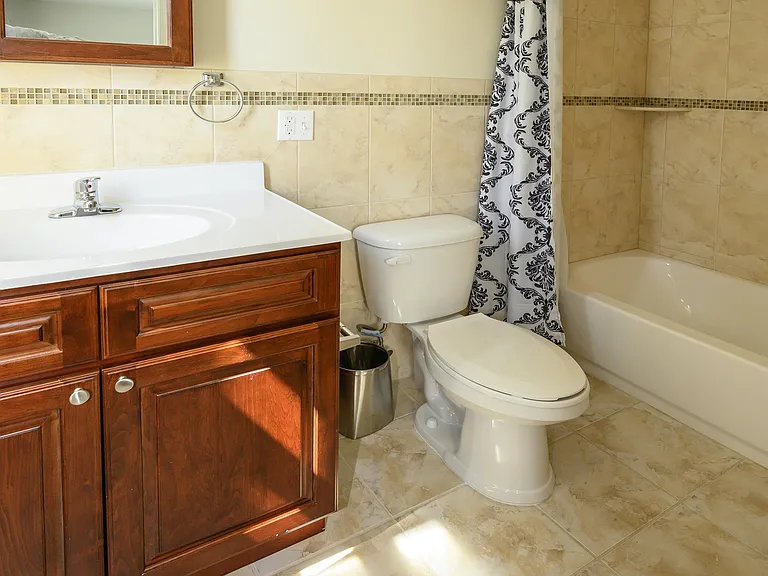 255-257 Nj Railroad Ave #22-3 — Photo 3