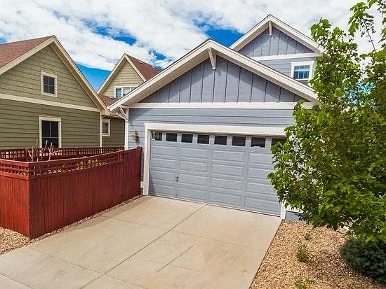 3 bed, 1728 sqft, $3,200 — Photo 2
