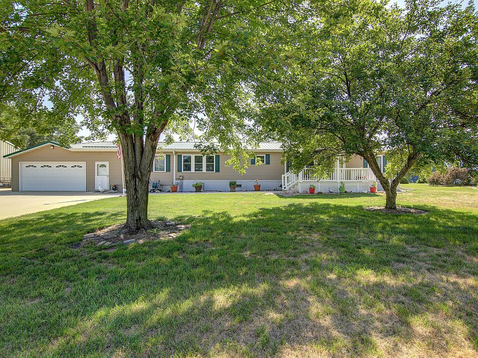 17 Meadow Ln, Prophetstown, IL 61277 Zillow