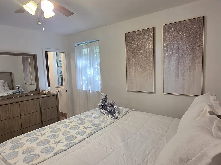 901 Briarwood Ave — Photo 13