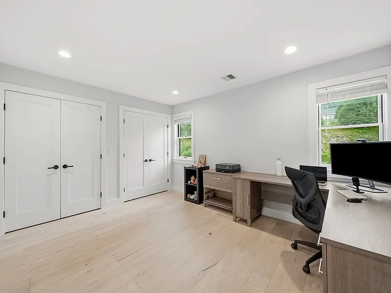 1 Lincoln Ct — Photo 26