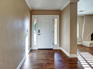 1112 N Armstrong Ave, Clovis, CA 93611