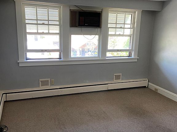 4th image of 12985 Emerson Ave APT 3