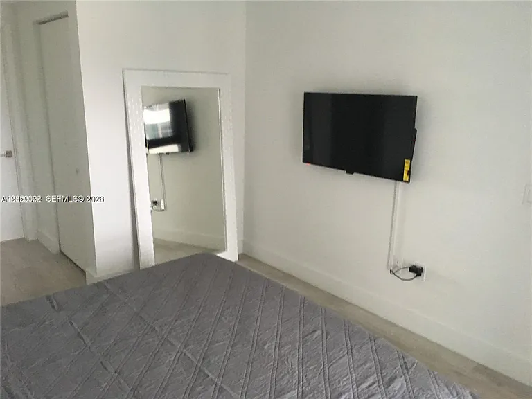 121 NE 34th St #2203 — Photo 13