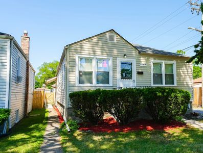 12310 S Racine Ave, Calumet Park, IL, 60827