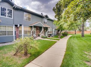 2072 S Balsam St, Lakewood, CO 80227
