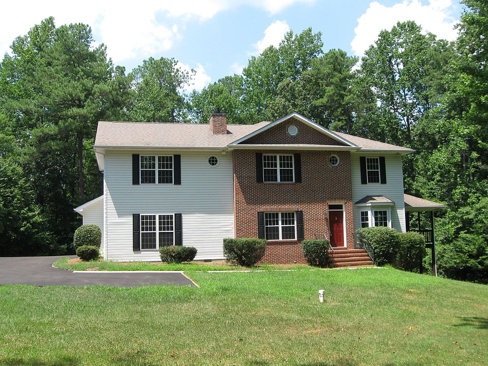 2nd image of 1621 Clay Hammond Rd