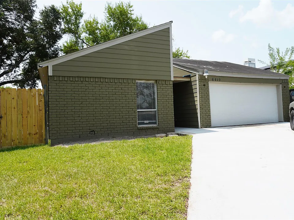6419 Teal Run Dr