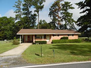 114 Seagull Rd, Cochran, GA 31014
