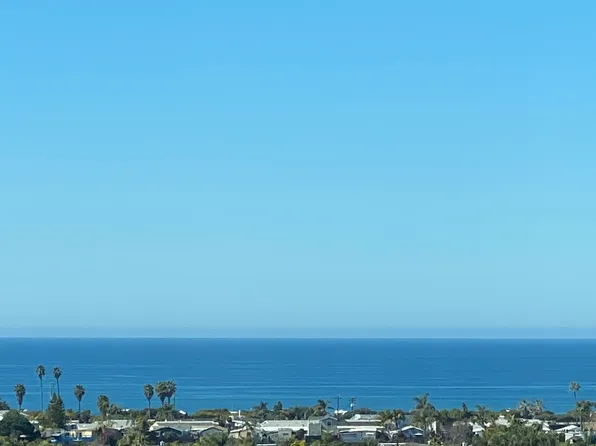 6871 Carnation Dr, Carlsbad, CA 92011