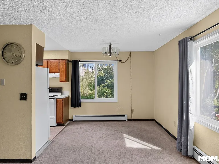 8317 Jewel Lake Rd #B — Photo 11